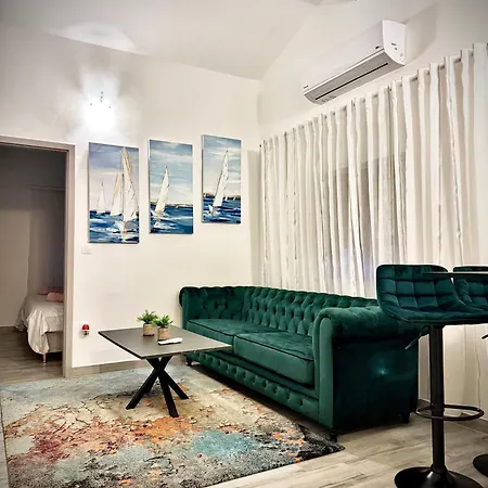 Sunshine Barbici Apartment *